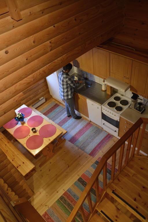 Lomapesae Cottages Pertunmaa Szoba fotó