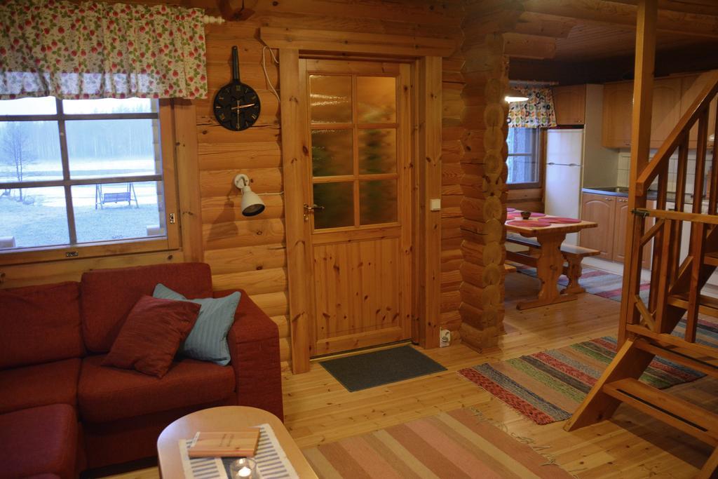 Lomapesae Cottages Pertunmaa Szoba fotó