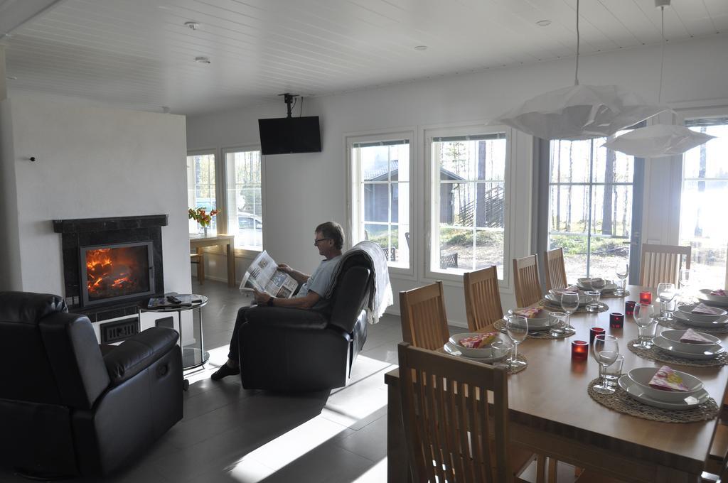 Lomapesae Cottages Pertunmaa Szoba fotó